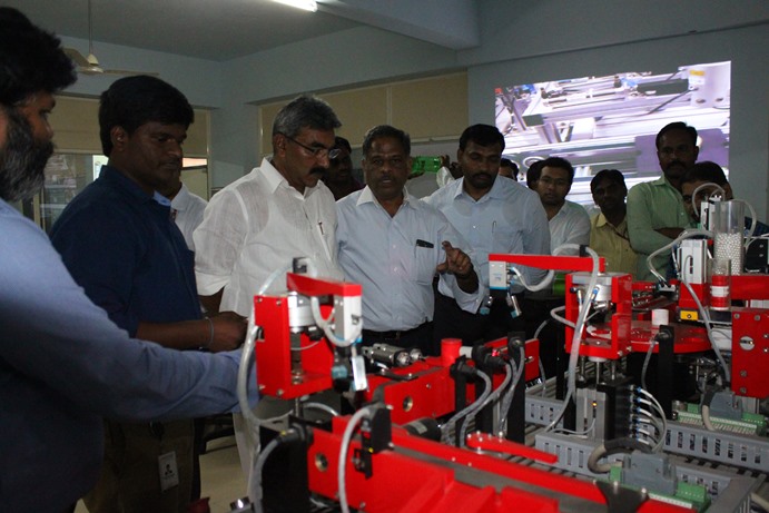 MLA Alapati at VVIT Siemens center of excellence