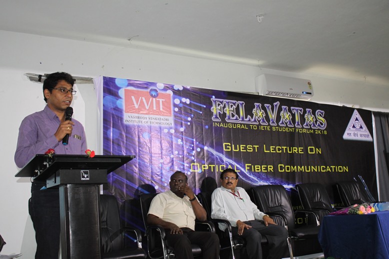 B.Bhaskar Rao delivering the lecture